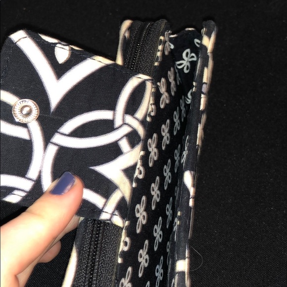 Wallet - Picture 2 of 5